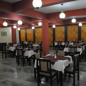 https://hotel-raj-palace.agrahotelsindia.net